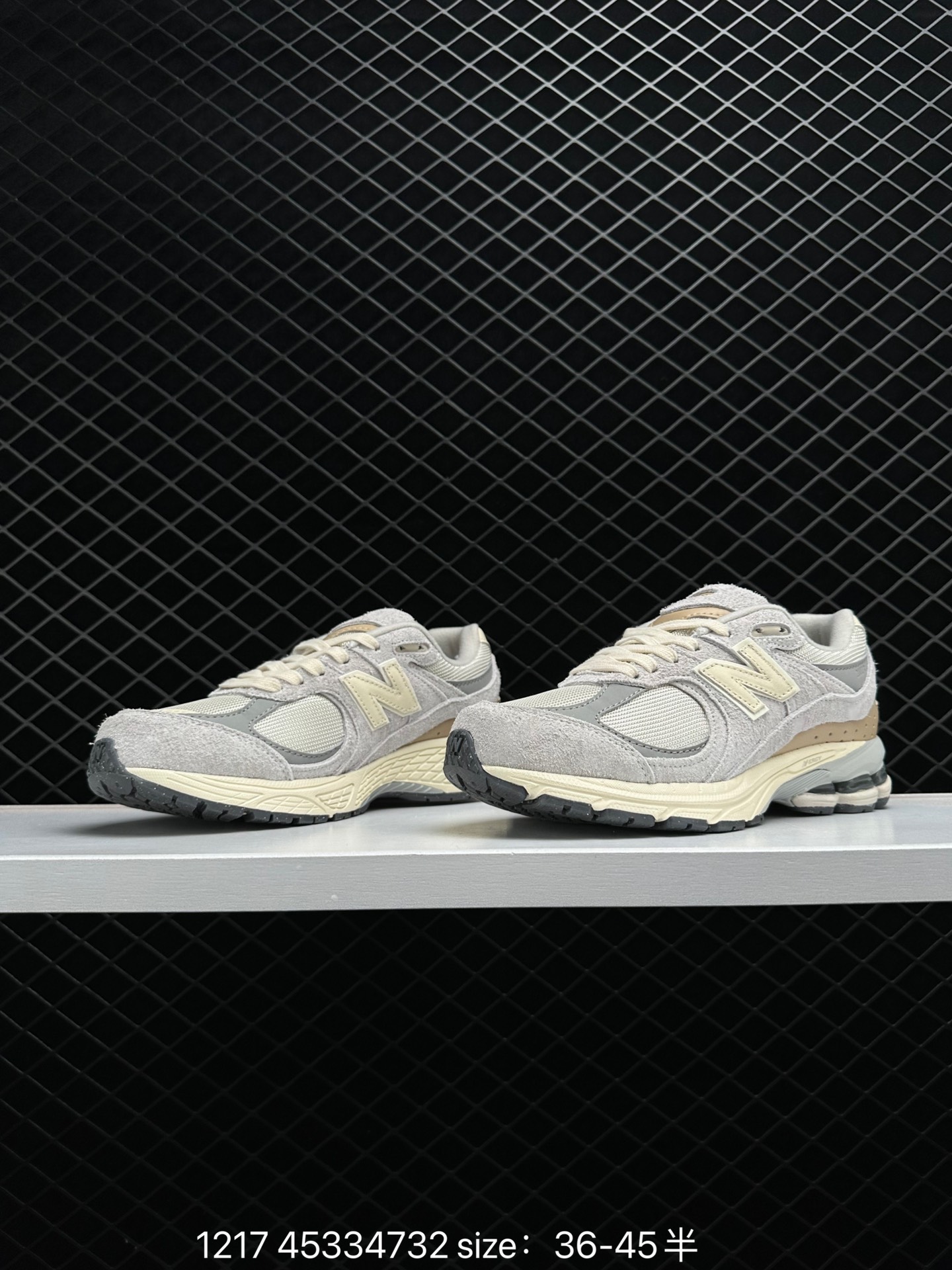 New Balance  ML2002RBA